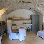 Casa Di Laura بيت للعطل