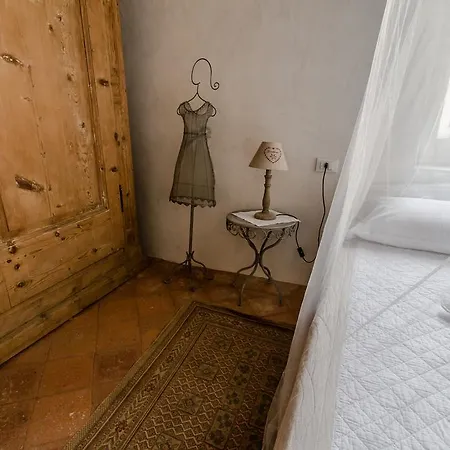 Semesterbostad Casa Di Laura Roe